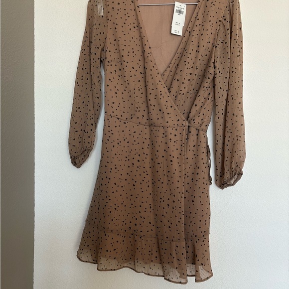 🚨 Abercrombie Fitch Women’s Wrap Dress Side Tie NWT Size S Sheer Dress🚨 - Picture 3 of 5